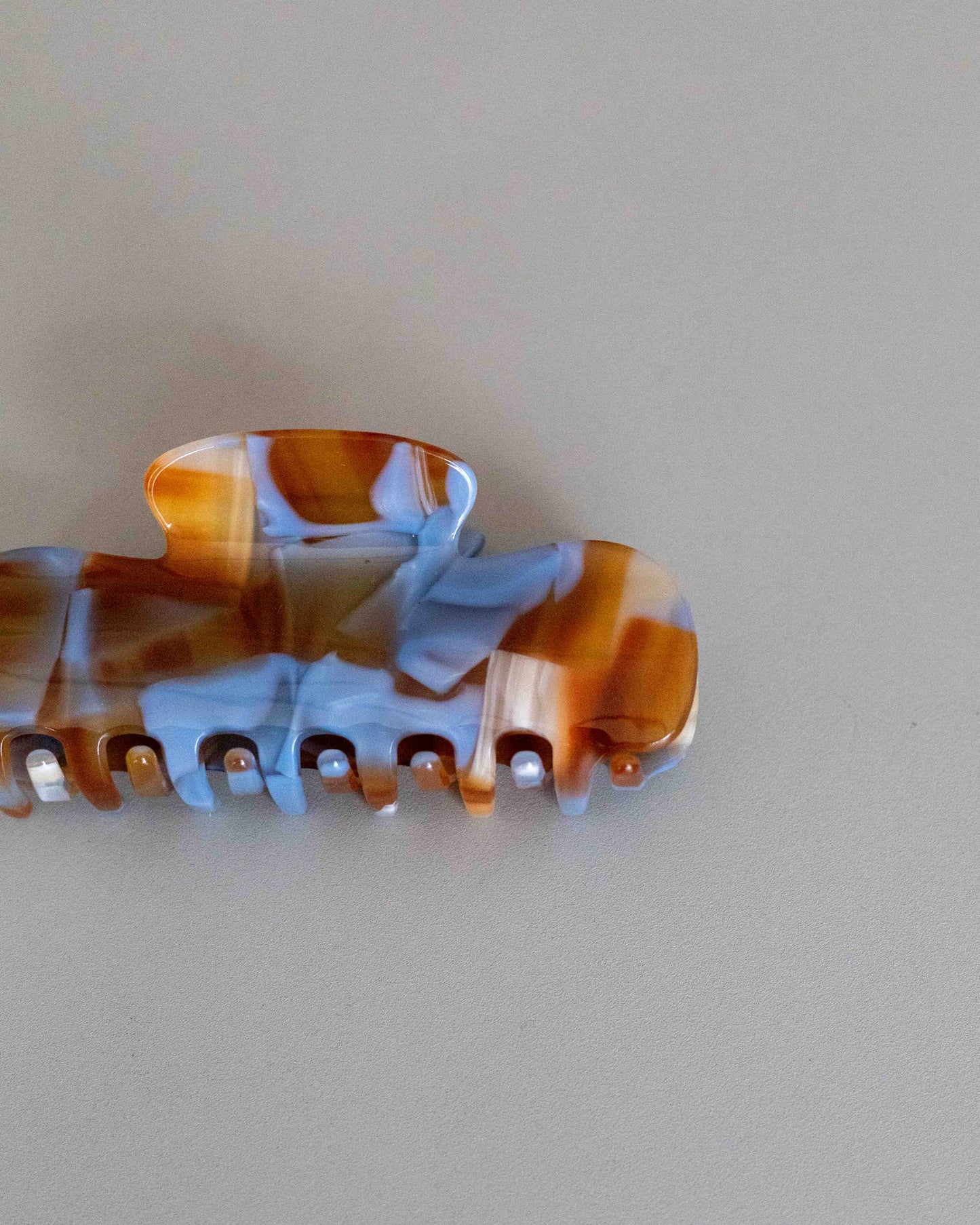 【AURA】Puffy Clip / Brown Mizuiro