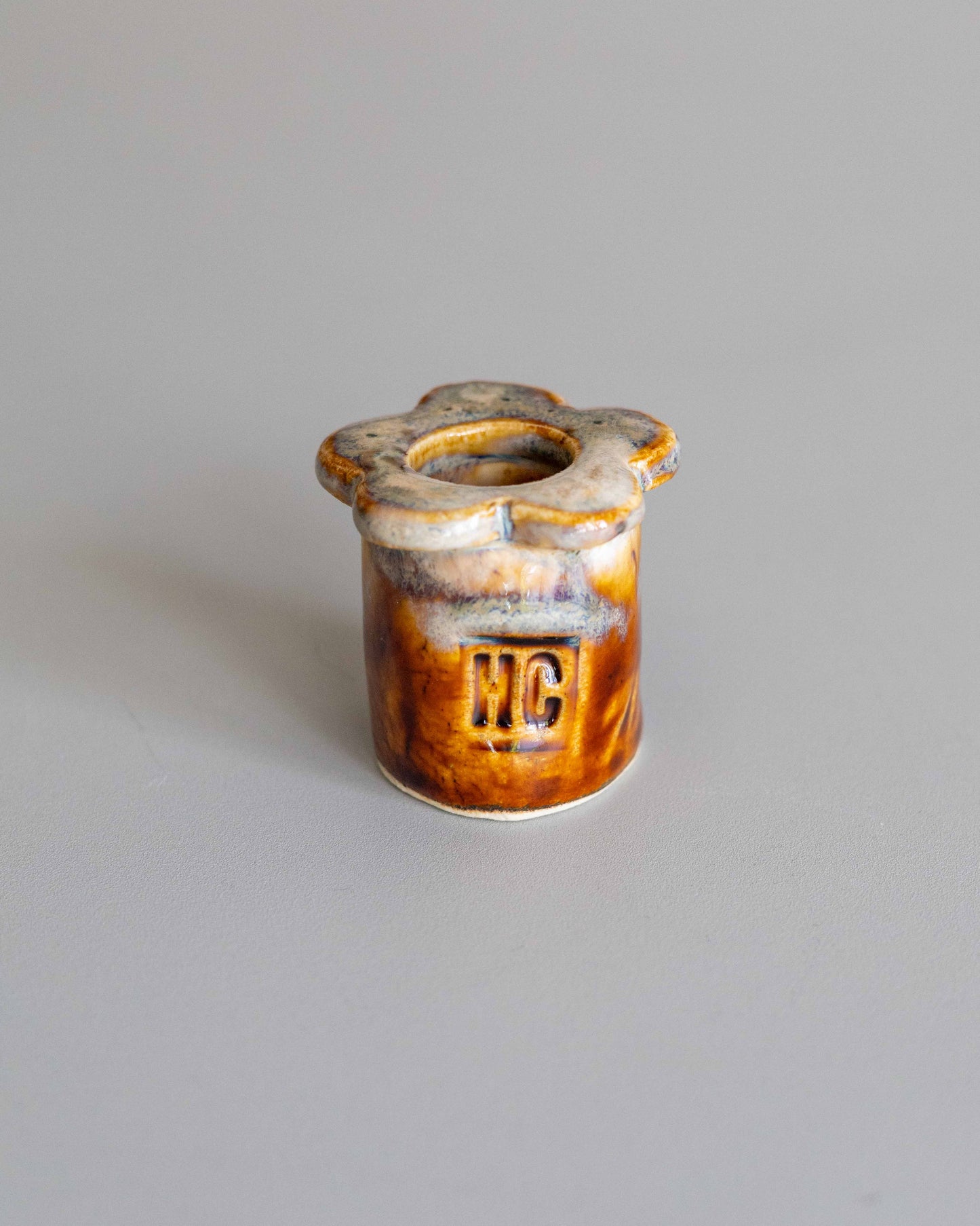 【HISS CERAMICS】ToothBrush stand