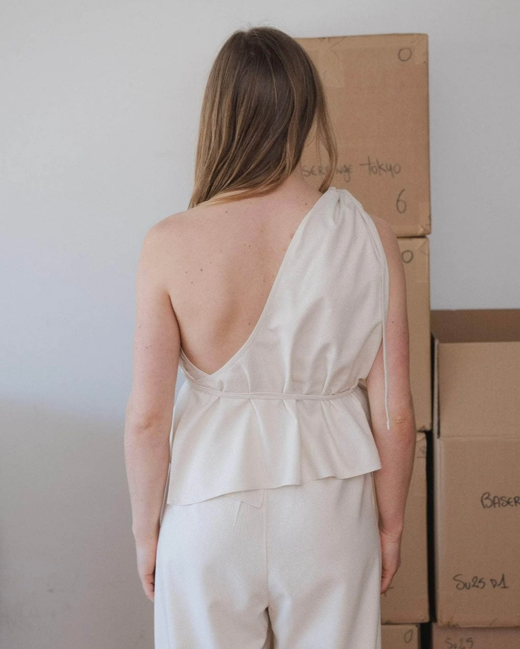 【BASERANGE】VIEW TOP / OFF WHITE