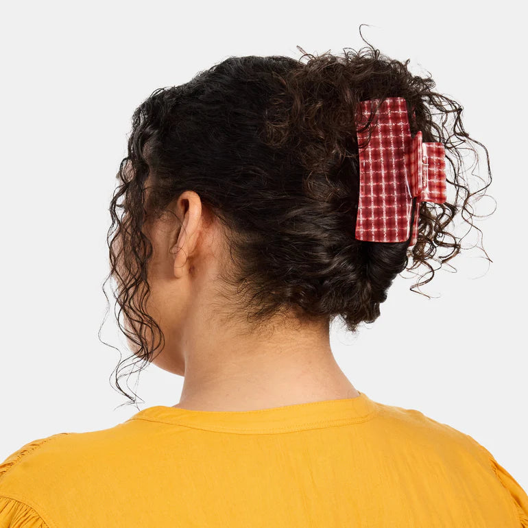 【CHUNKS】Box Claw in Red Plaid