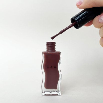 THAW NAIL POLISH 02 Cinnaber