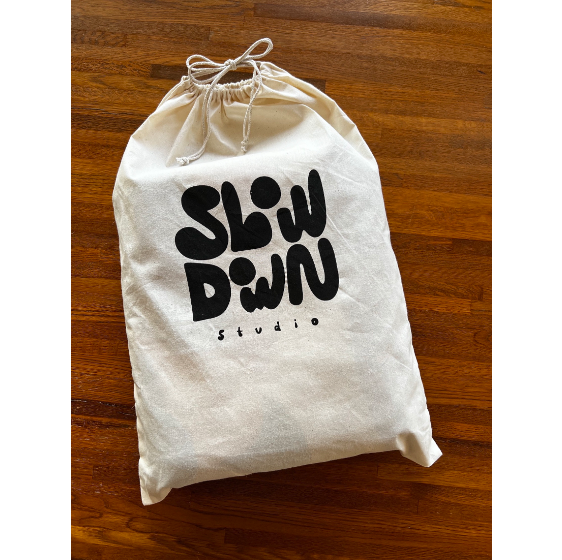 【Slowdown Studio】 BLANKET - Toto Throw  (Art by Oyow - Seoul, Korea)