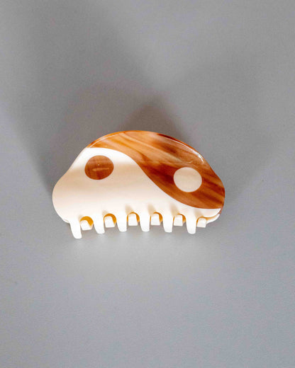 【AURA】Yinyang Clip / Brown