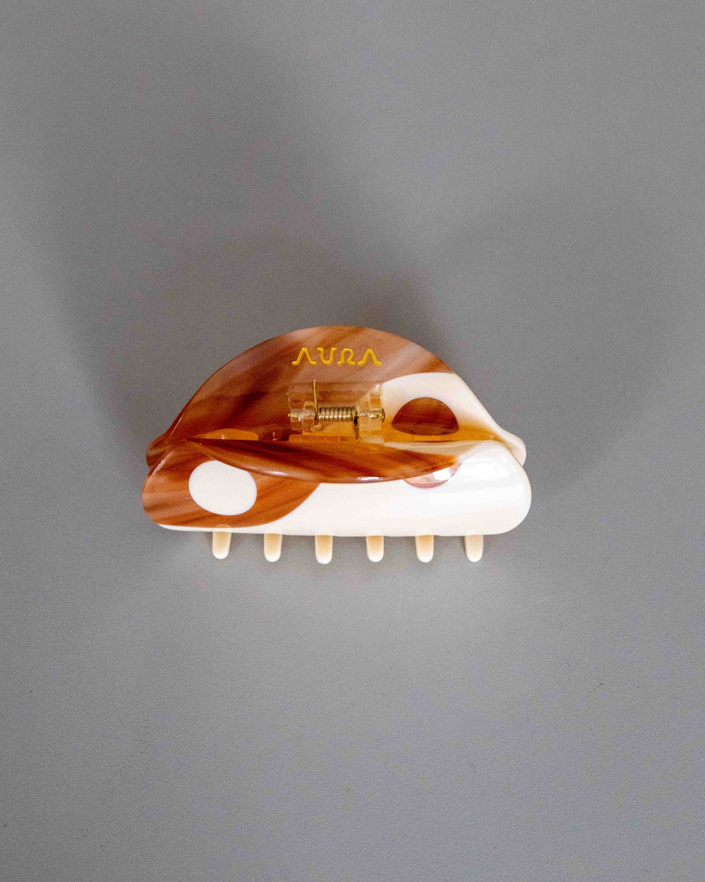 【AURA】Yinyang Clip / Brown