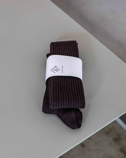 【BASERANGE】RIB OVERKNEE SOCKS