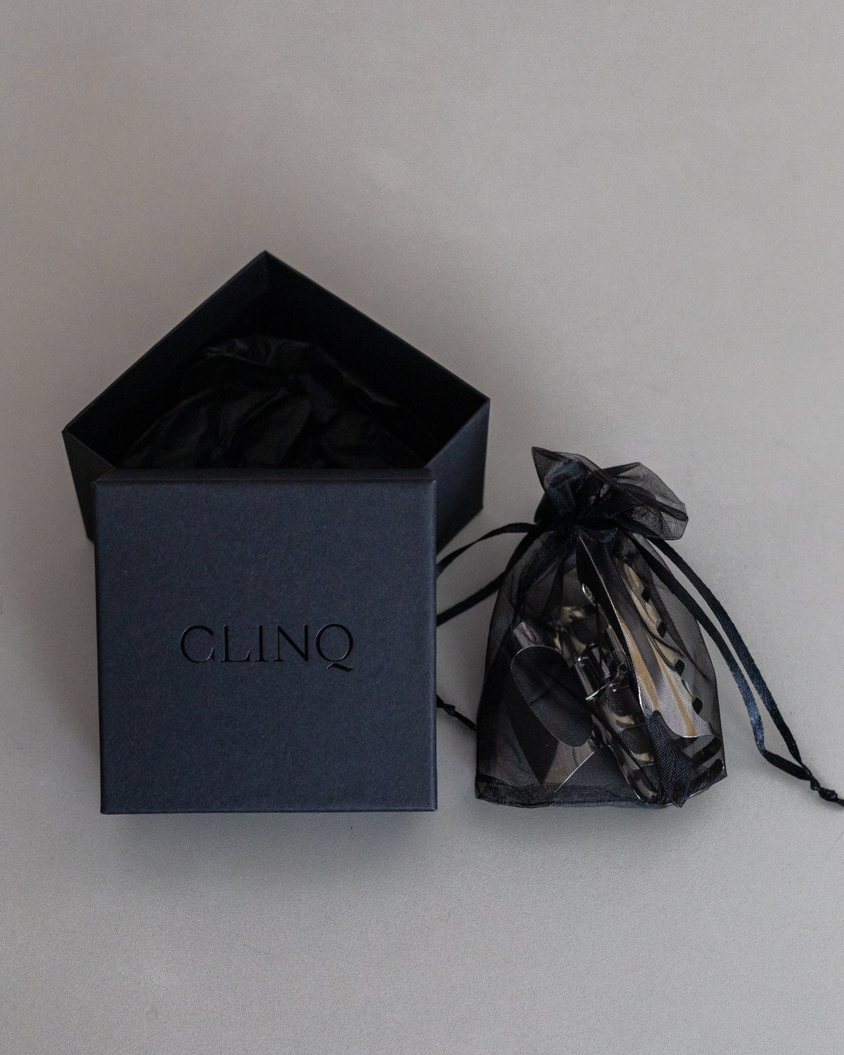 【CLINQ】AREA