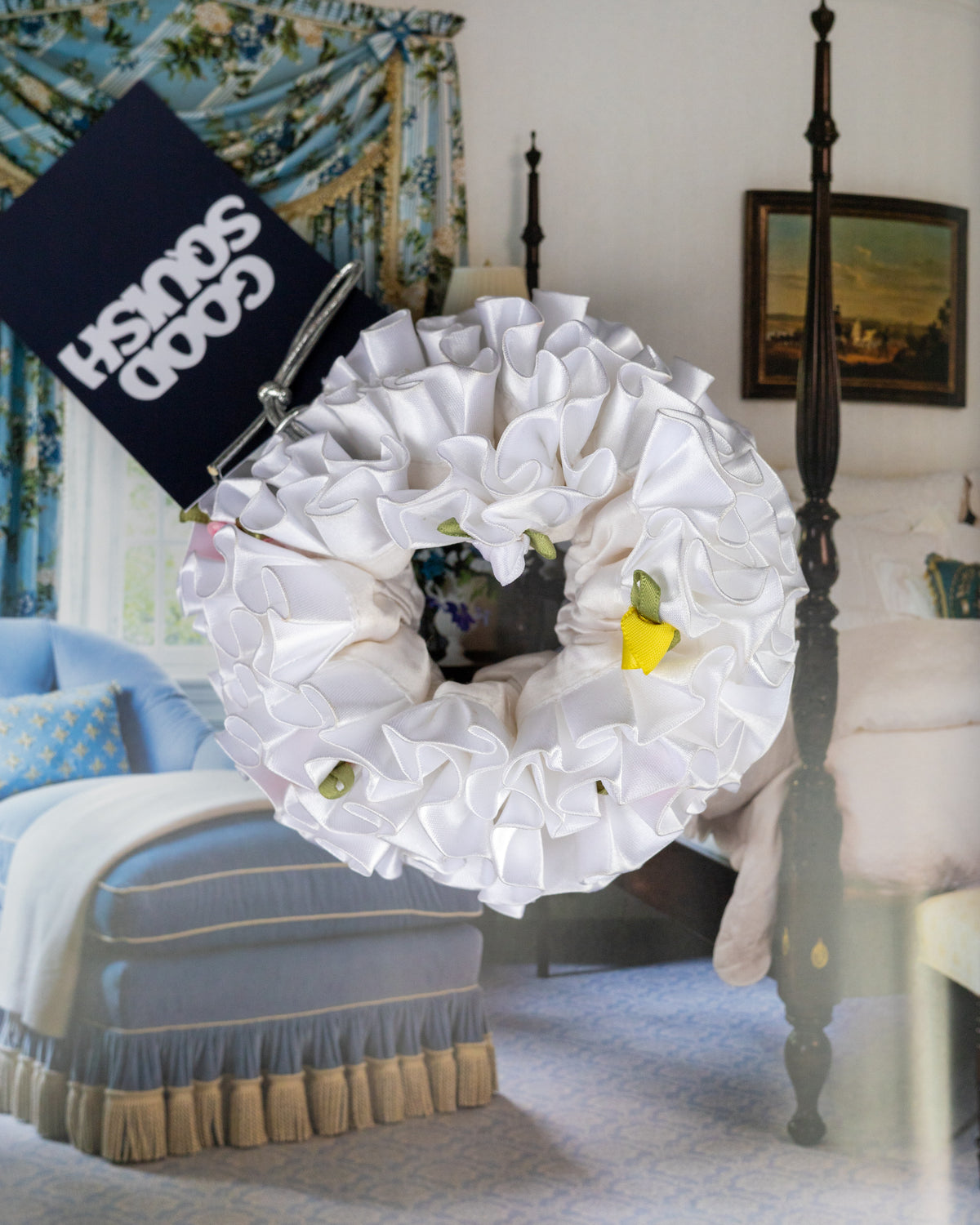 【GOOD SQUISH】THE FLOWERED GIRL WHITE