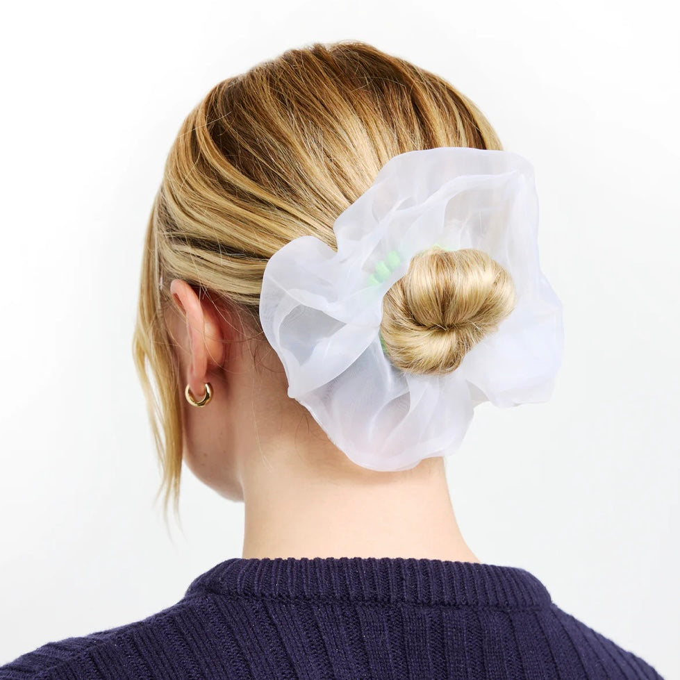 【CHUNKS】Scrunchie in White Organza