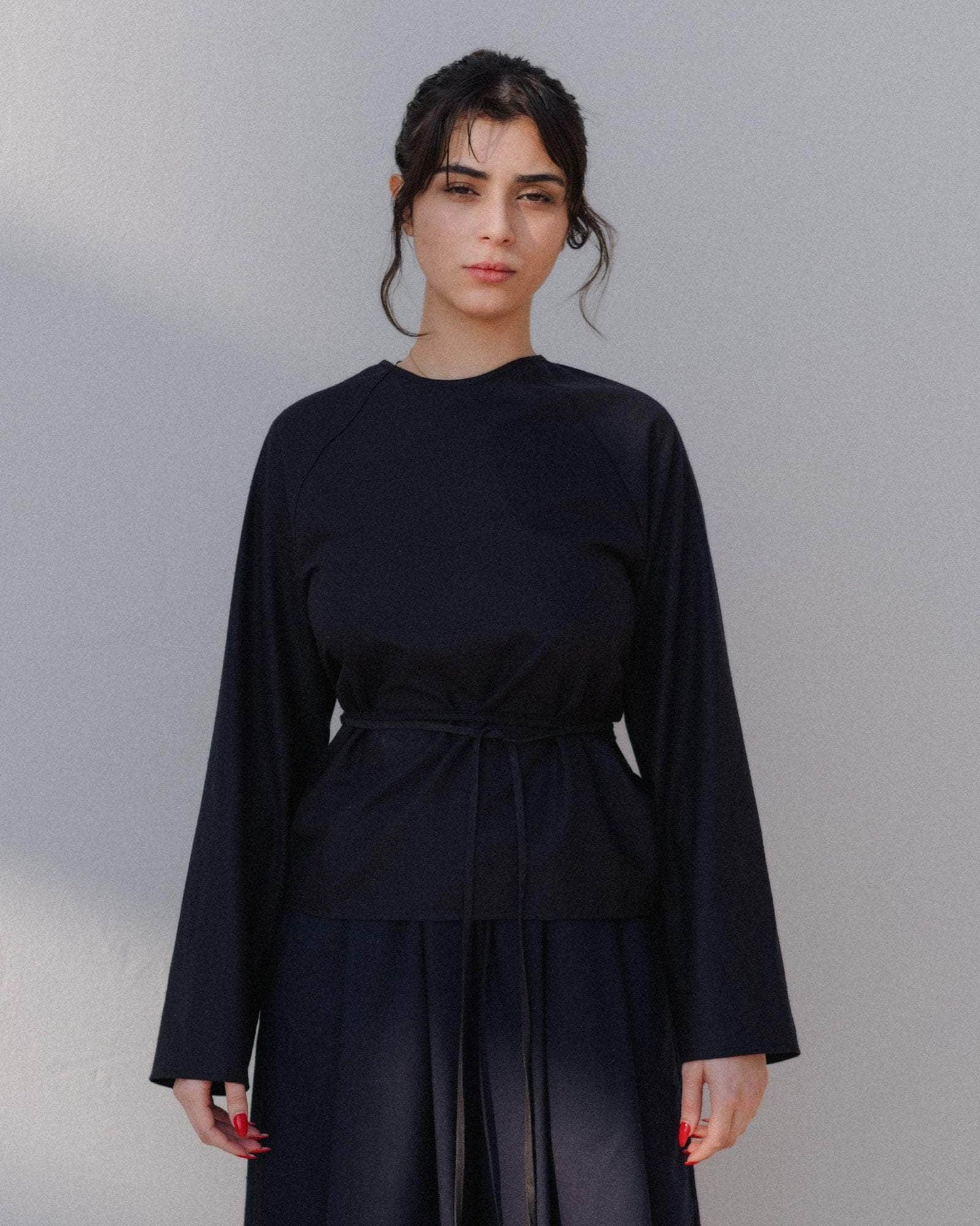 【BASERANGE】LONG SLEEVE APRON TOP - Black